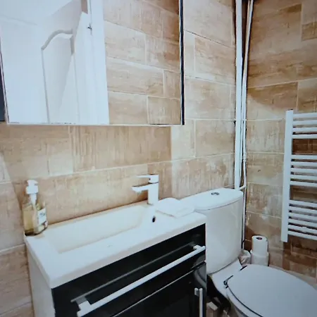 Ballu Apartmán *